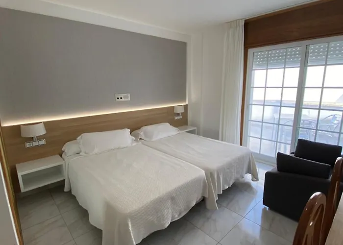 Riveiro Ii 3*
